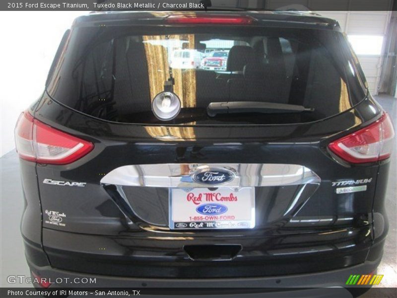 Tuxedo Black Metallic / Charcoal Black 2015 Ford Escape Titanium