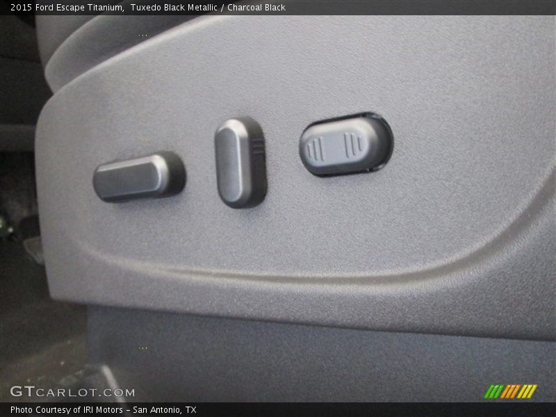 Tuxedo Black Metallic / Charcoal Black 2015 Ford Escape Titanium