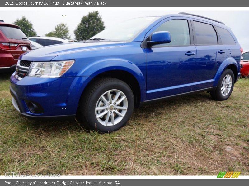 Front 3/4 View of 2015 Journey SXT Plus