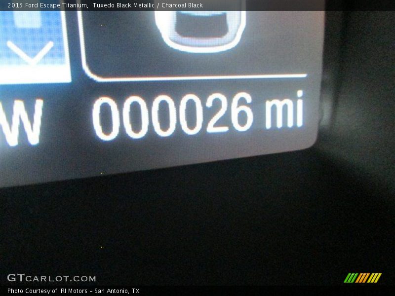 Tuxedo Black Metallic / Charcoal Black 2015 Ford Escape Titanium