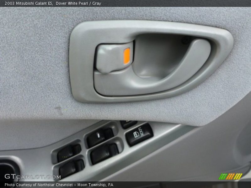 Dover White Pearl / Gray 2003 Mitsubishi Galant ES