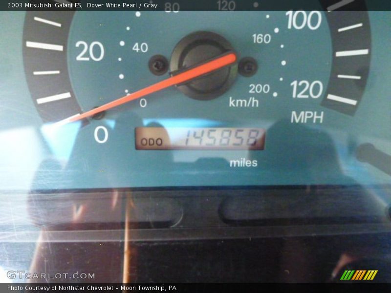 Dover White Pearl / Gray 2003 Mitsubishi Galant ES