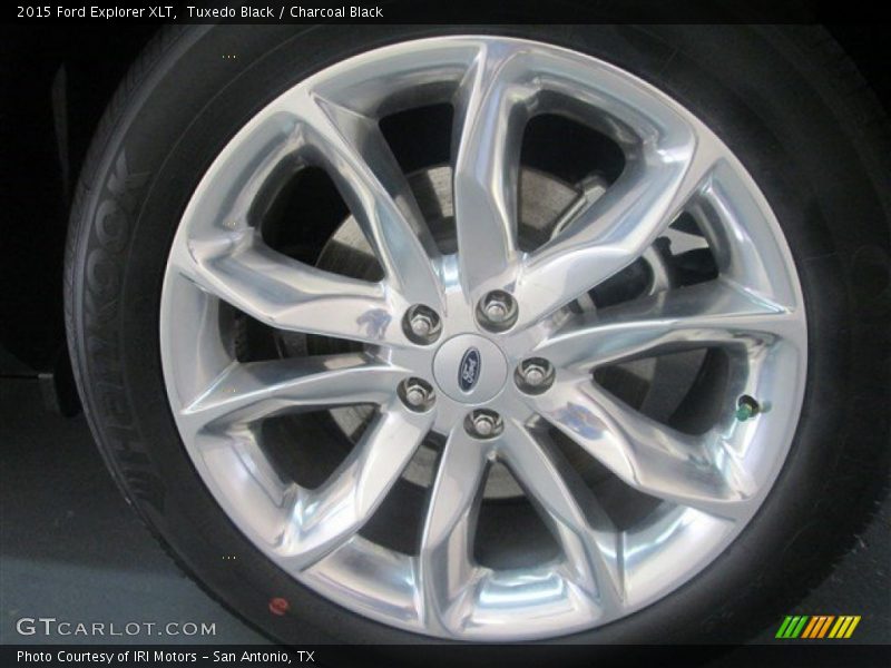 Tuxedo Black / Charcoal Black 2015 Ford Explorer XLT