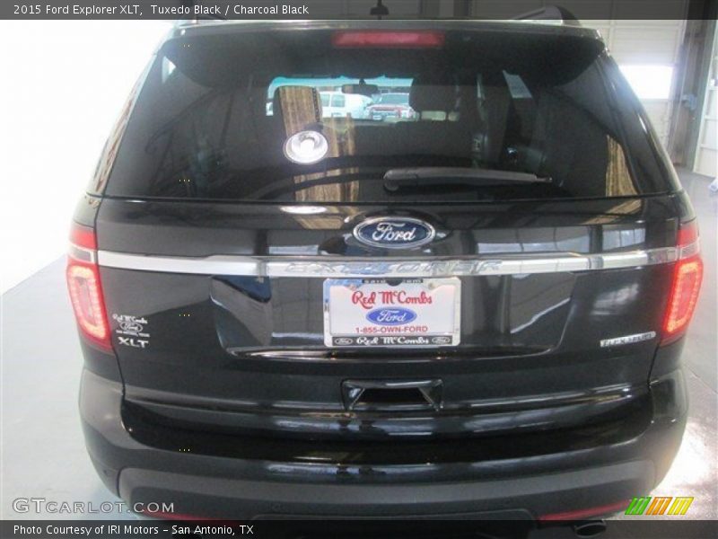 Tuxedo Black / Charcoal Black 2015 Ford Explorer XLT