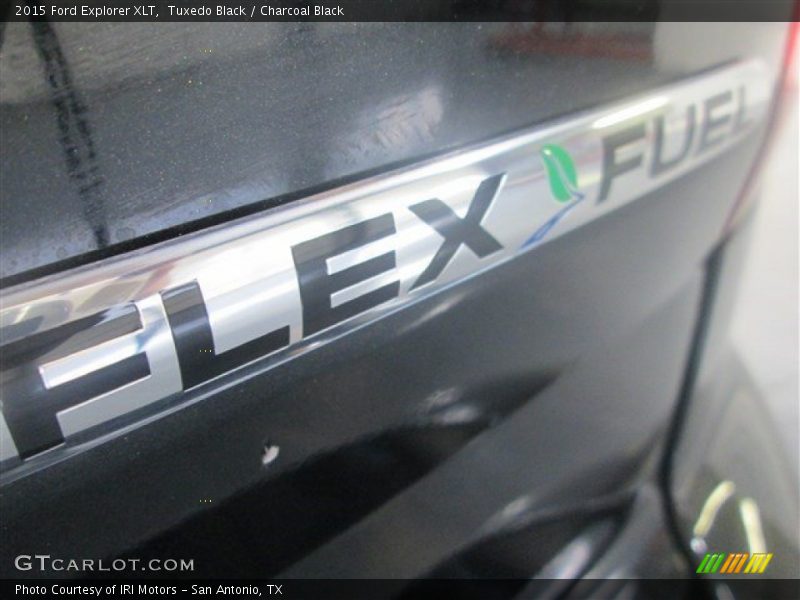 Tuxedo Black / Charcoal Black 2015 Ford Explorer XLT