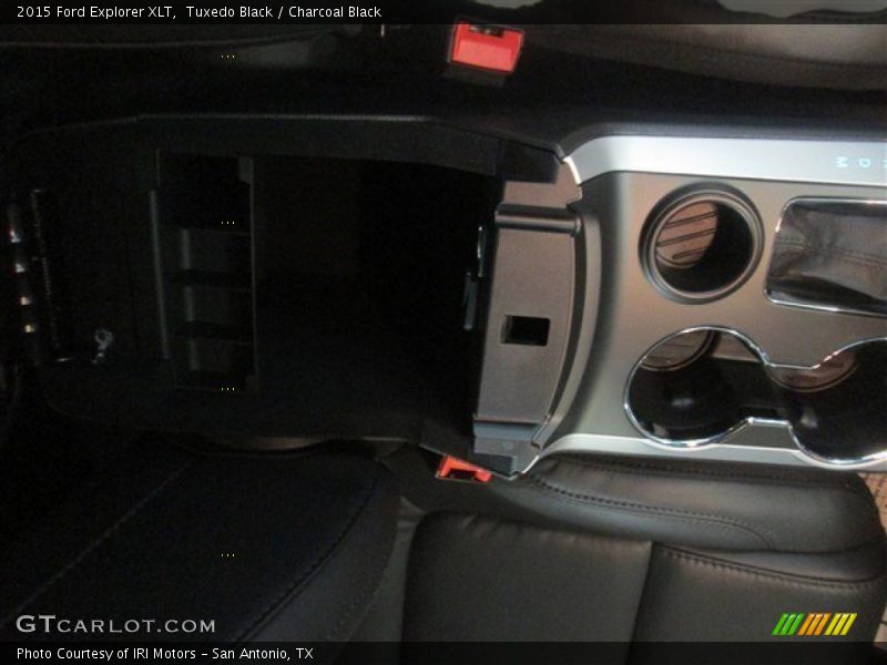 Tuxedo Black / Charcoal Black 2015 Ford Explorer XLT
