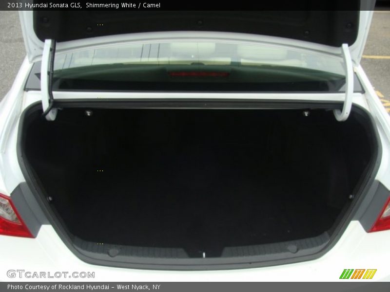 Shimmering White / Camel 2013 Hyundai Sonata GLS