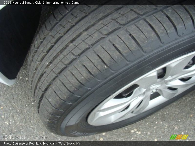 Shimmering White / Camel 2013 Hyundai Sonata GLS