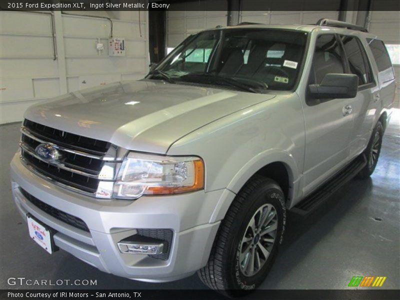 Ingot Silver Metallic / Ebony 2015 Ford Expedition XLT