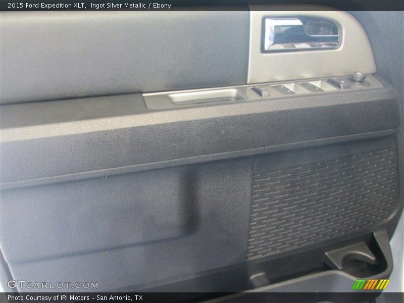 Ingot Silver Metallic / Ebony 2015 Ford Expedition XLT