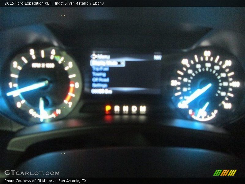 Ingot Silver Metallic / Ebony 2015 Ford Expedition XLT