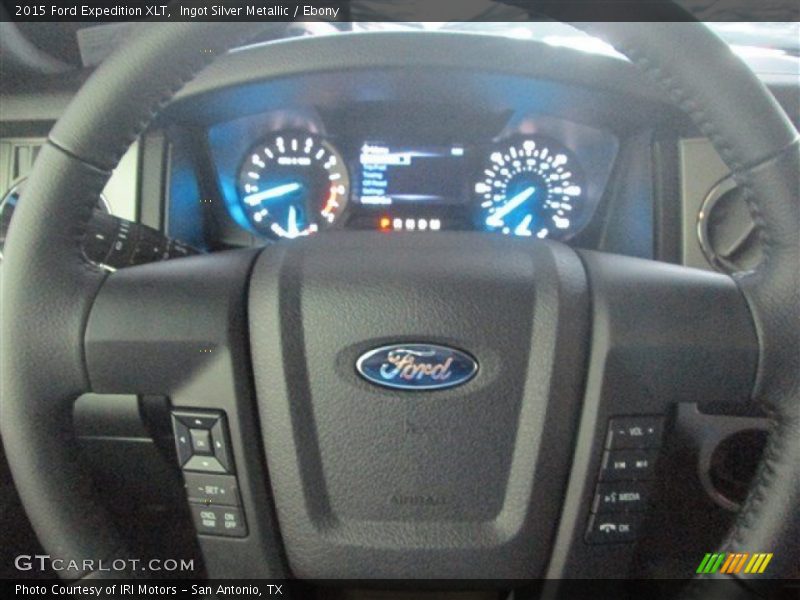 Ingot Silver Metallic / Ebony 2015 Ford Expedition XLT