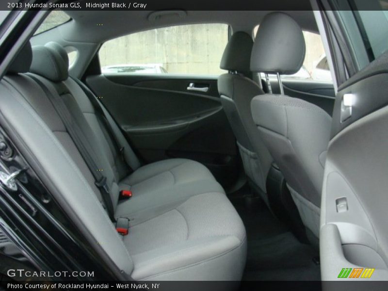 Midnight Black / Gray 2013 Hyundai Sonata GLS