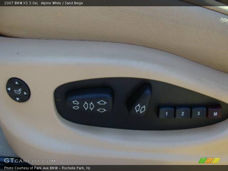 Alpine White / Sand Beige 2007 BMW X3 3.0si