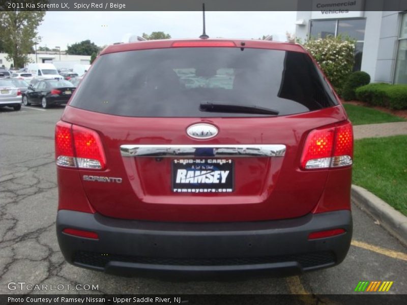 Spicy Red / Beige 2011 Kia Sorento LX