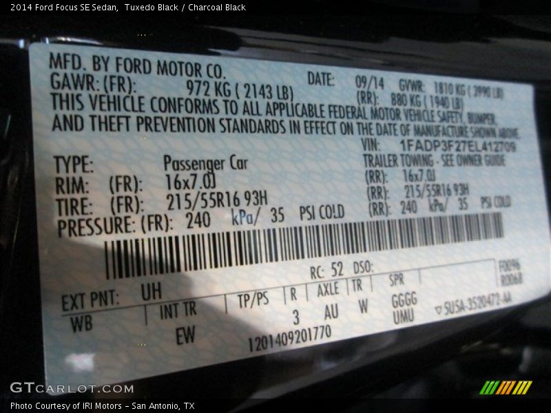 Tuxedo Black / Charcoal Black 2014 Ford Focus SE Sedan