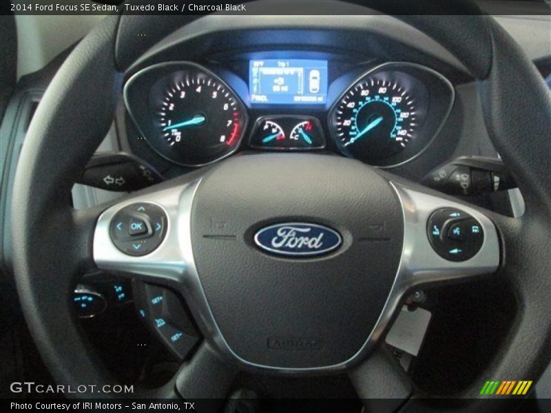 Tuxedo Black / Charcoal Black 2014 Ford Focus SE Sedan