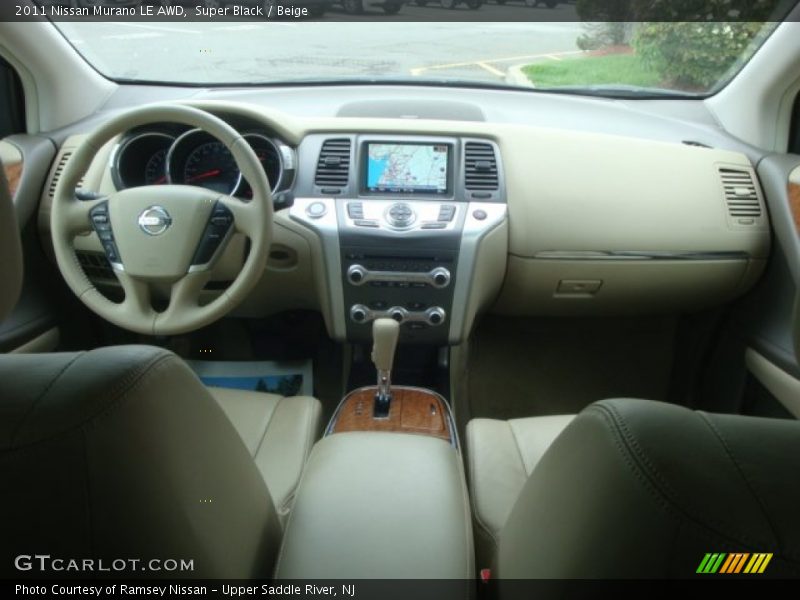 Super Black / Beige 2011 Nissan Murano LE AWD