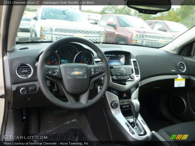 Champagne Silver Metallic / Jet Black 2015 Chevrolet Cruze LT