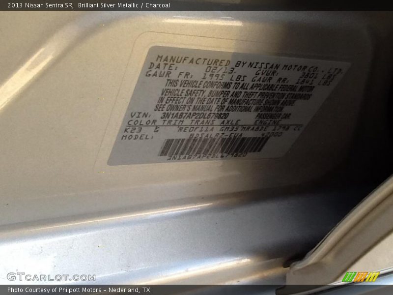 Brilliant Silver Metallic / Charcoal 2013 Nissan Sentra SR