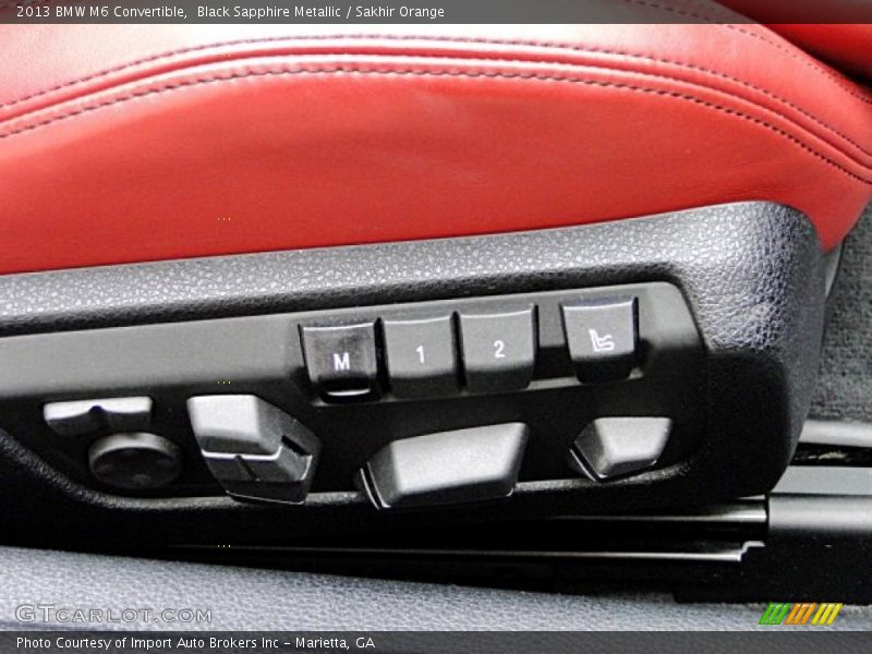 Controls of 2013 M6 Convertible