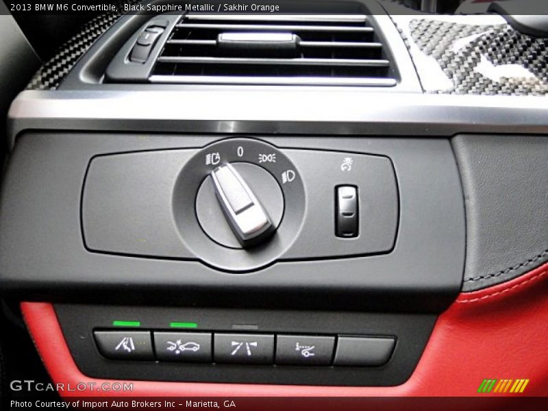 Controls of 2013 M6 Convertible
