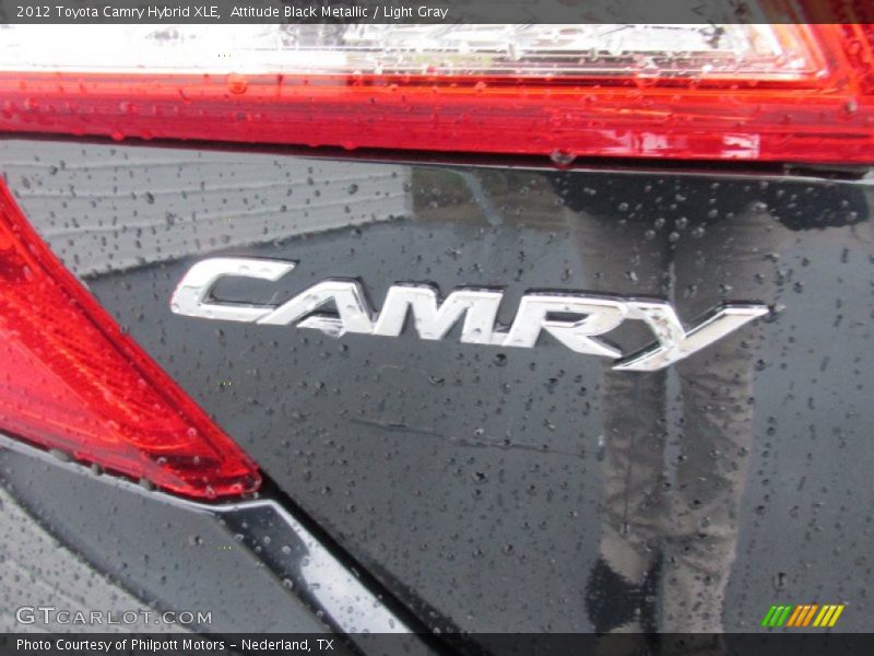 Attitude Black Metallic / Light Gray 2012 Toyota Camry Hybrid XLE