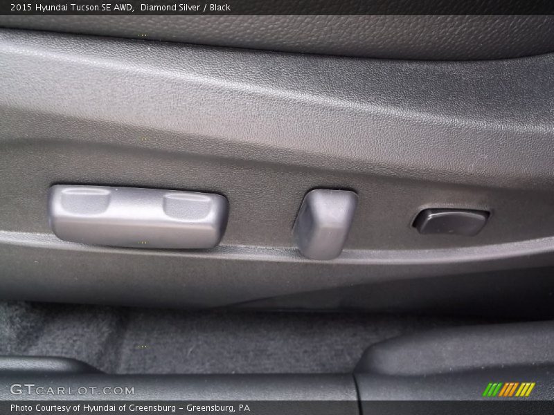 Diamond Silver / Black 2015 Hyundai Tucson SE AWD