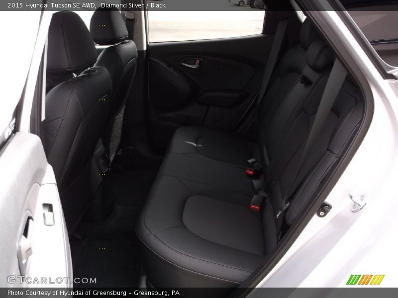 Diamond Silver / Black 2015 Hyundai Tucson SE AWD