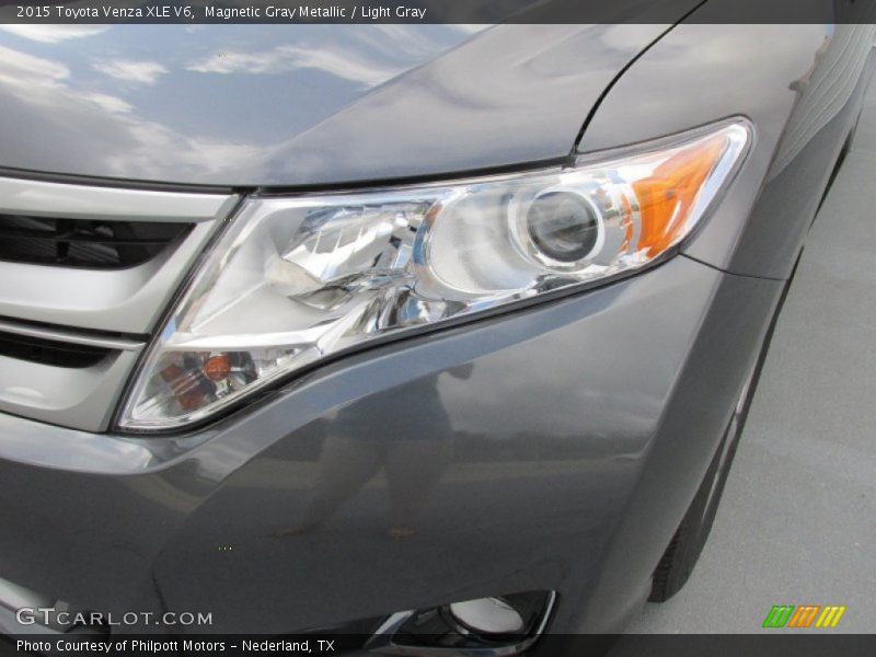 Magnetic Gray Metallic / Light Gray 2015 Toyota Venza XLE V6