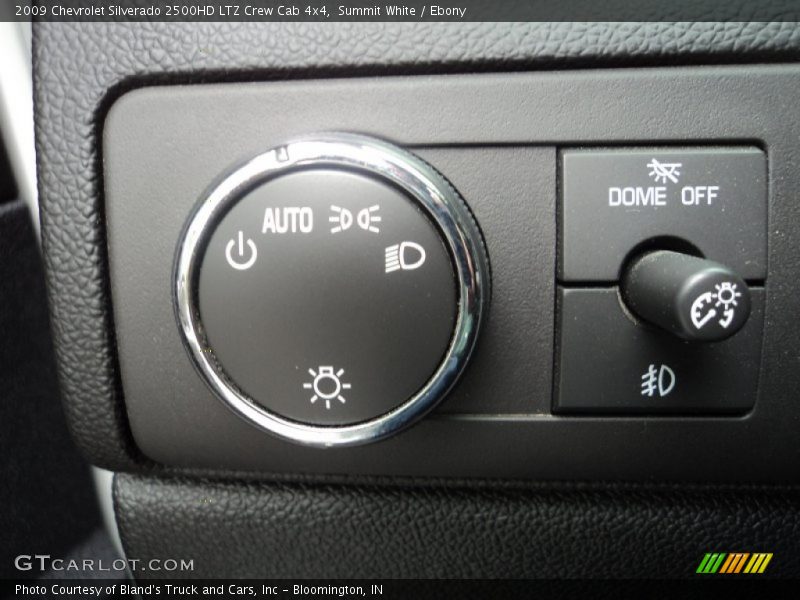 Summit White / Ebony 2009 Chevrolet Silverado 2500HD LTZ Crew Cab 4x4