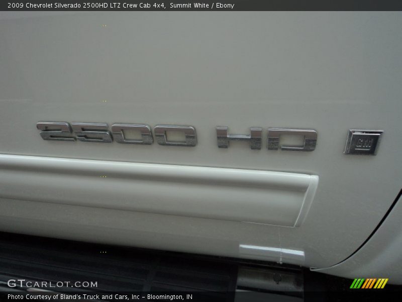 Summit White / Ebony 2009 Chevrolet Silverado 2500HD LTZ Crew Cab 4x4