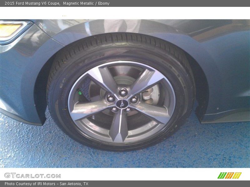  2015 Mustang V6 Coupe Wheel