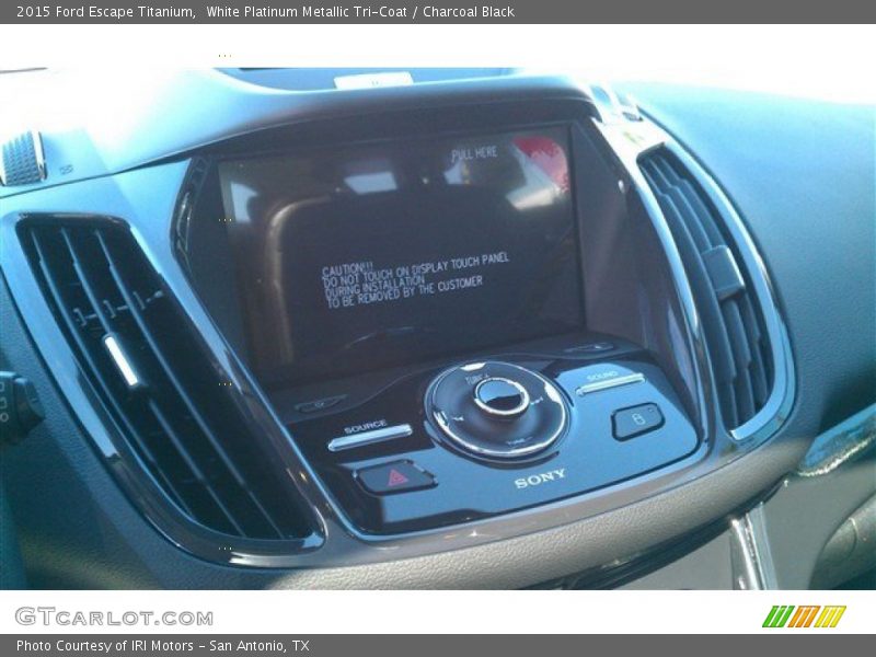 White Platinum Metallic Tri-Coat / Charcoal Black 2015 Ford Escape Titanium