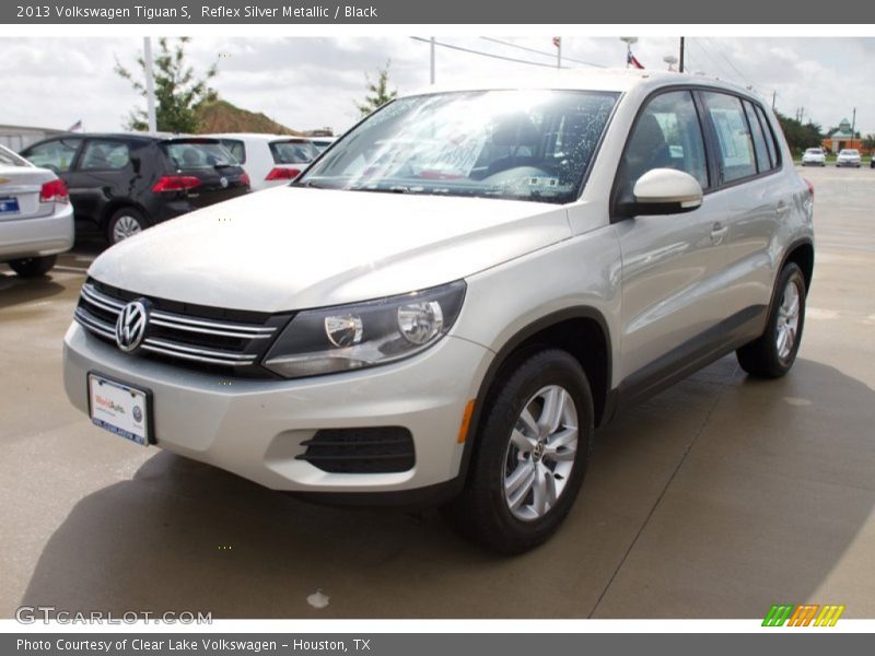 Reflex Silver Metallic / Black 2013 Volkswagen Tiguan S