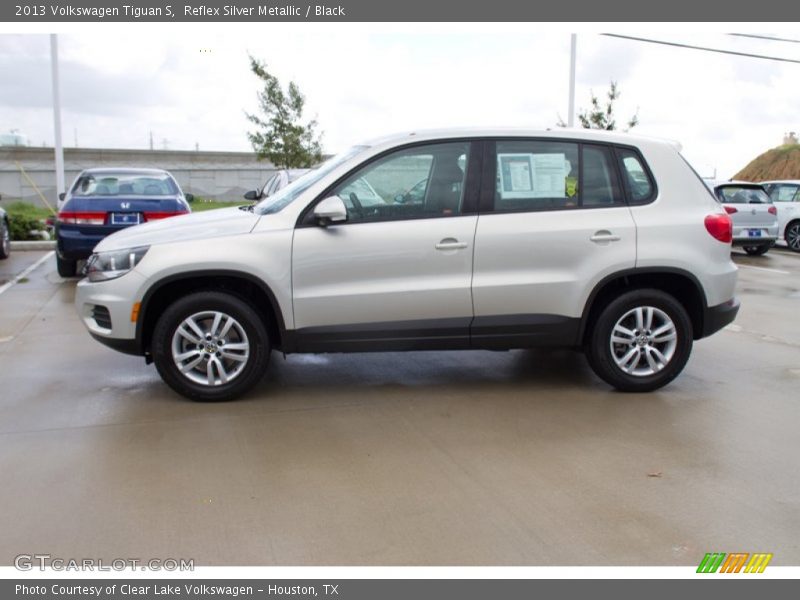 Reflex Silver Metallic / Black 2013 Volkswagen Tiguan S