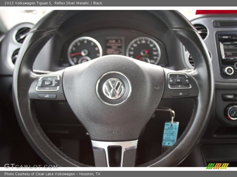 Reflex Silver Metallic / Black 2013 Volkswagen Tiguan S