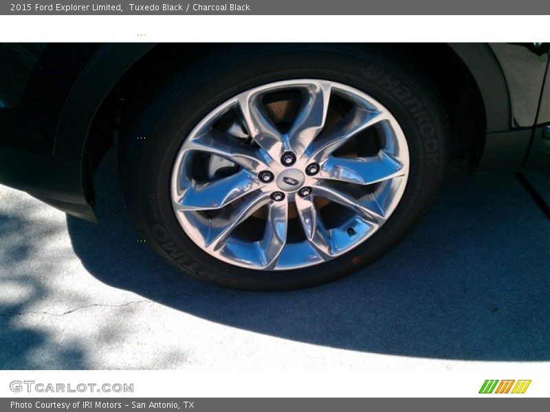 Tuxedo Black / Charcoal Black 2015 Ford Explorer Limited