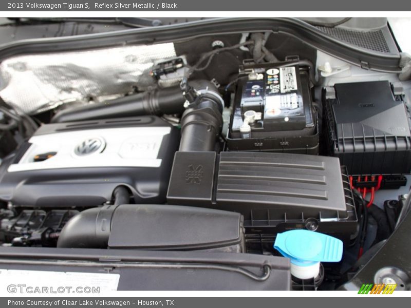 Reflex Silver Metallic / Black 2013 Volkswagen Tiguan S