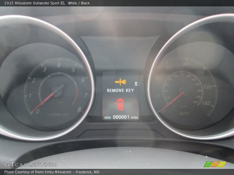 White / Black 2015 Mitsubishi Outlander Sport ES