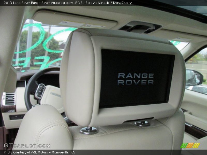 Entertainment System of 2013 Range Rover Autobiography LR V8