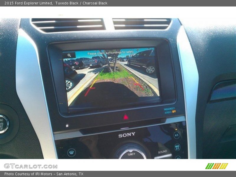 Tuxedo Black / Charcoal Black 2015 Ford Explorer Limited