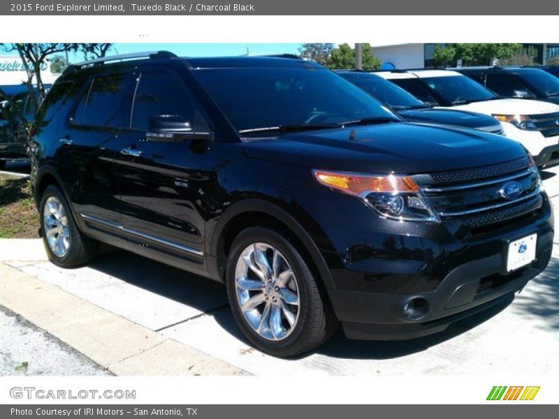 Tuxedo Black / Charcoal Black 2015 Ford Explorer Limited