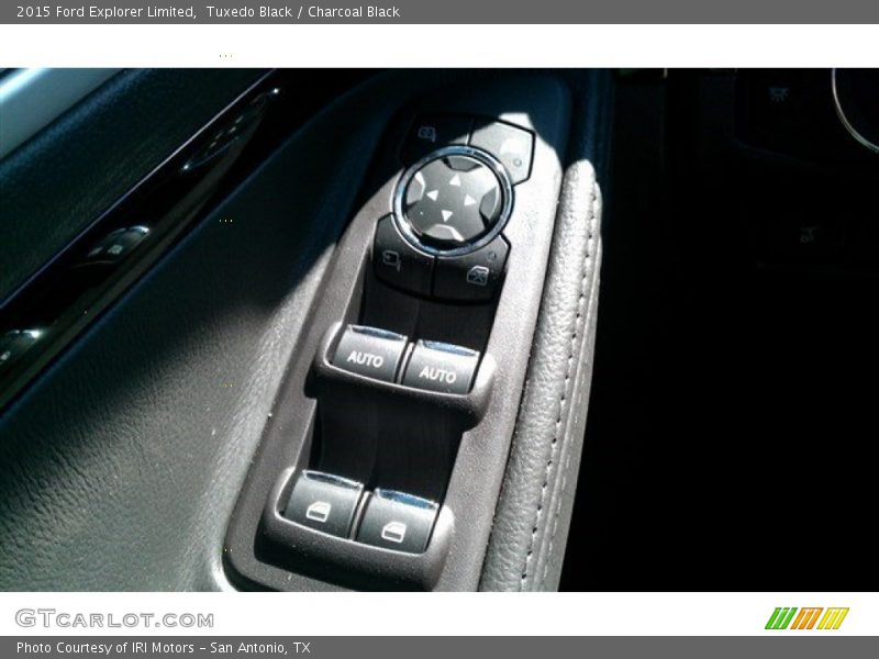 Tuxedo Black / Charcoal Black 2015 Ford Explorer Limited