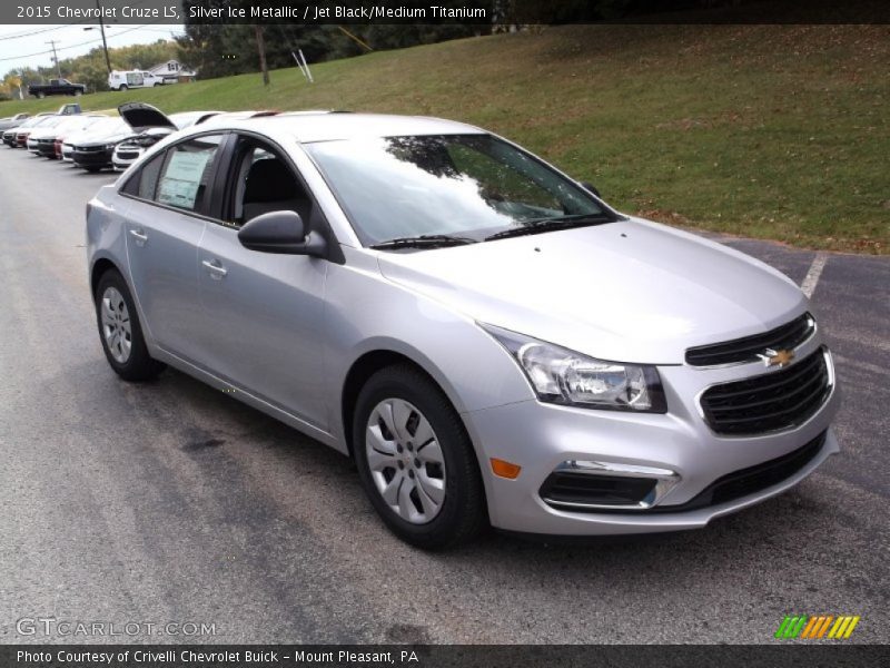 Silver Ice Metallic / Jet Black/Medium Titanium 2015 Chevrolet Cruze LS