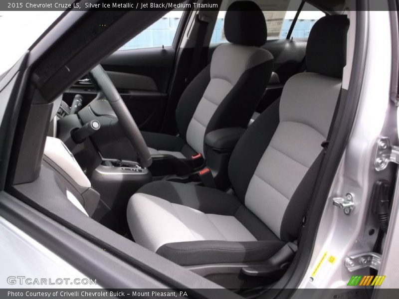 Silver Ice Metallic / Jet Black/Medium Titanium 2015 Chevrolet Cruze LS