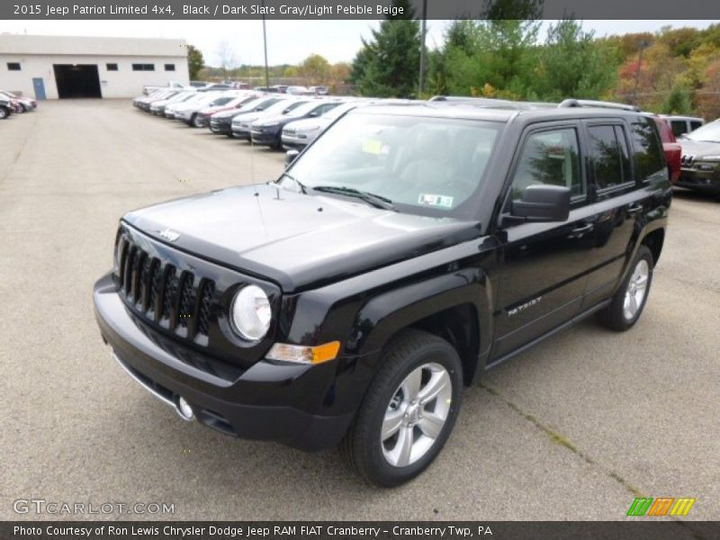 Front 3/4 View of 2015 Patriot Limited 4x4