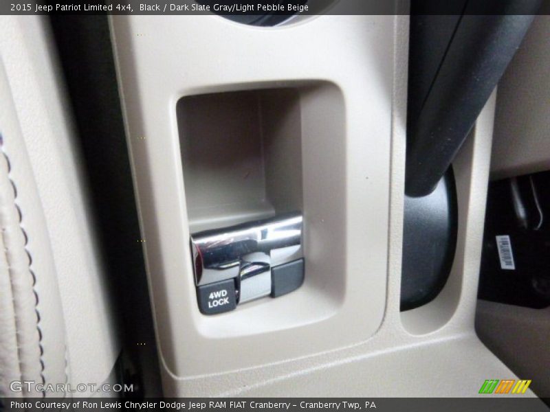 Black / Dark Slate Gray/Light Pebble Beige 2015 Jeep Patriot Limited 4x4