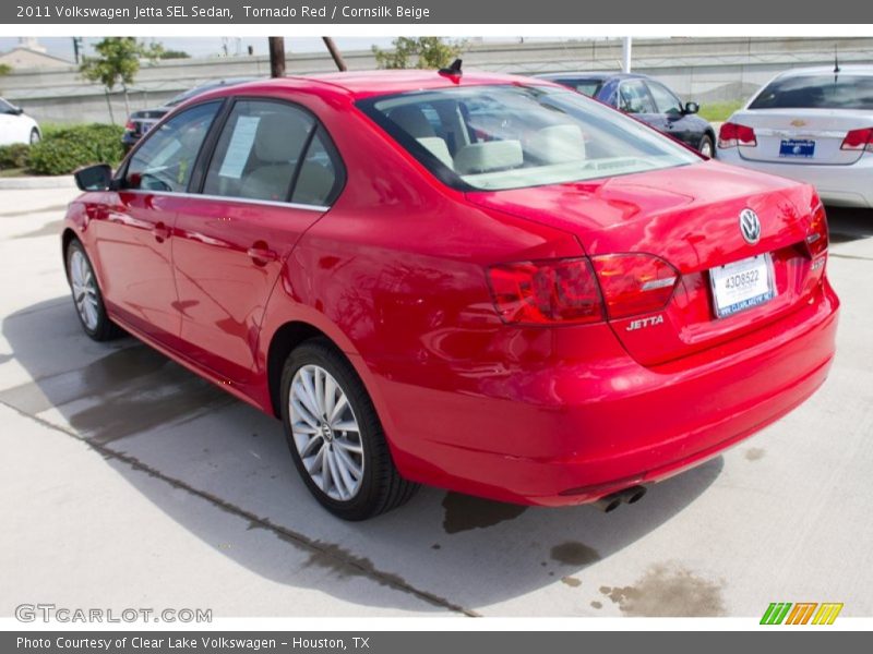 Tornado Red / Cornsilk Beige 2011 Volkswagen Jetta SEL Sedan