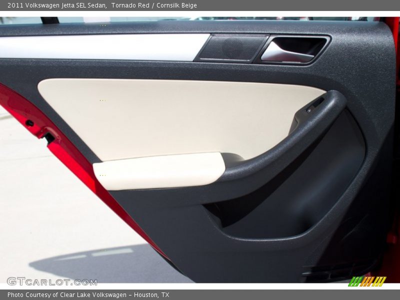 Tornado Red / Cornsilk Beige 2011 Volkswagen Jetta SEL Sedan